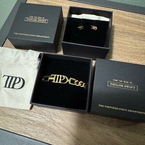 Taylor Swift TTPD Jewelry Set. Tortured Poets Bracelet large & stud earrings.